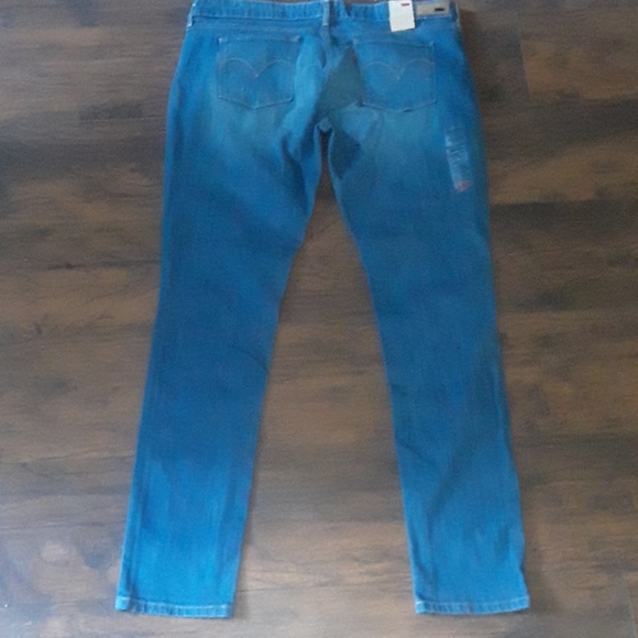 Slight Curve Levi's Curve ID 33x32 Moden Skinny - Picture 9 of 12